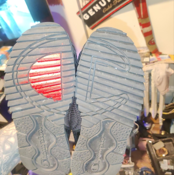 Champion Blockhead$ Glow in the Dizark! Bay Area King$ - Picture 3 of 8